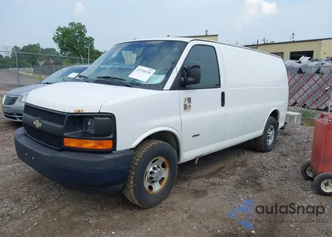2013 Chevrolet Express 2500 из США, поврежденный, VIN 1GCWGFBL9D1108519
